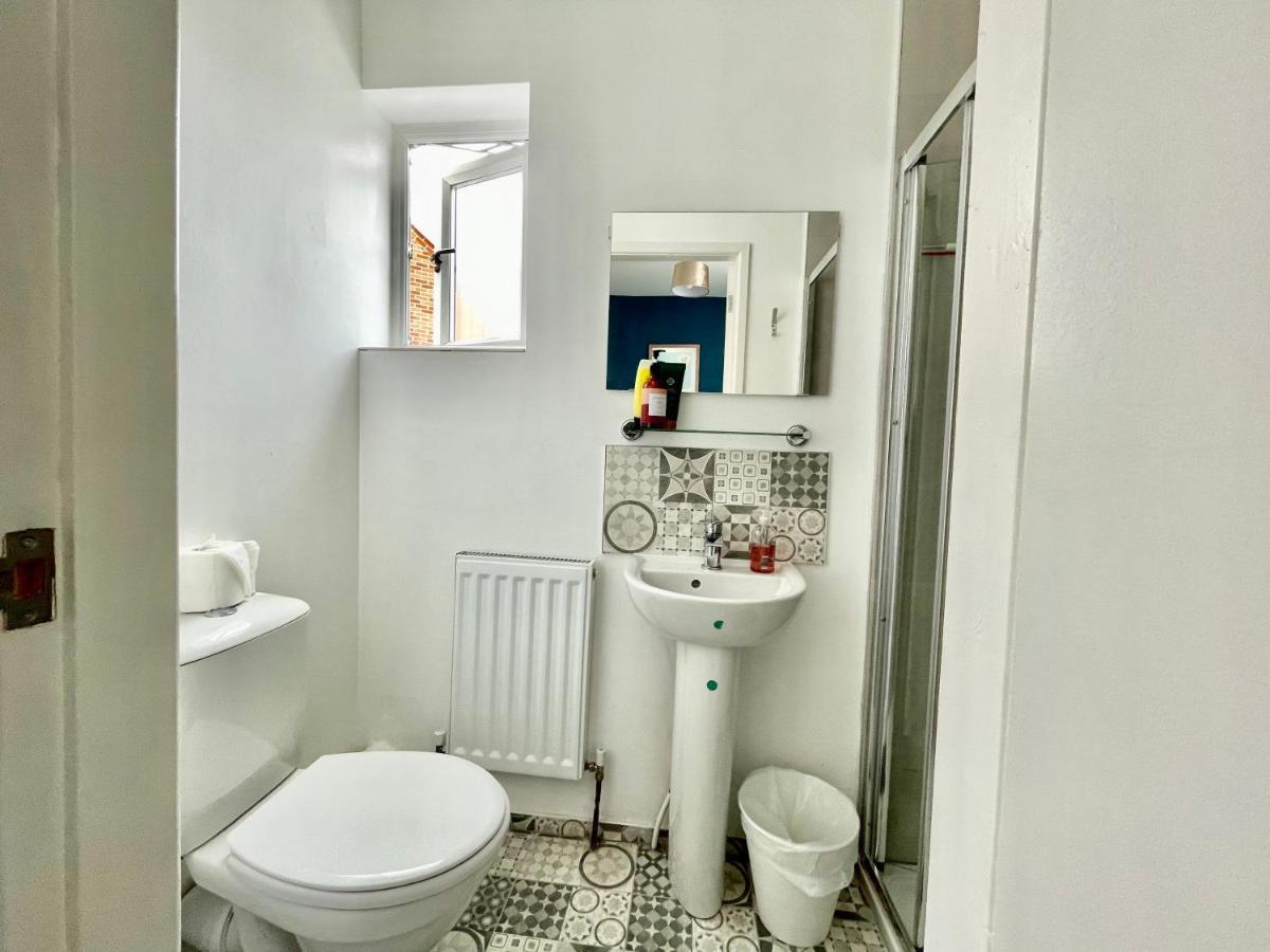 The Corner House - Modern Chesterfield Town Centre Apartments Экстерьер фото