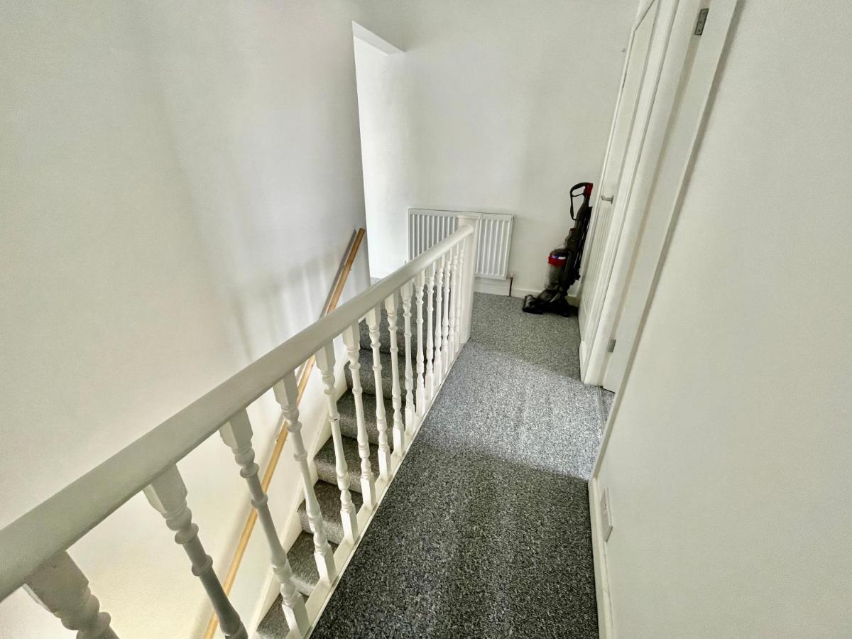 The Corner House - Modern Chesterfield Town Centre Apartments Экстерьер фото