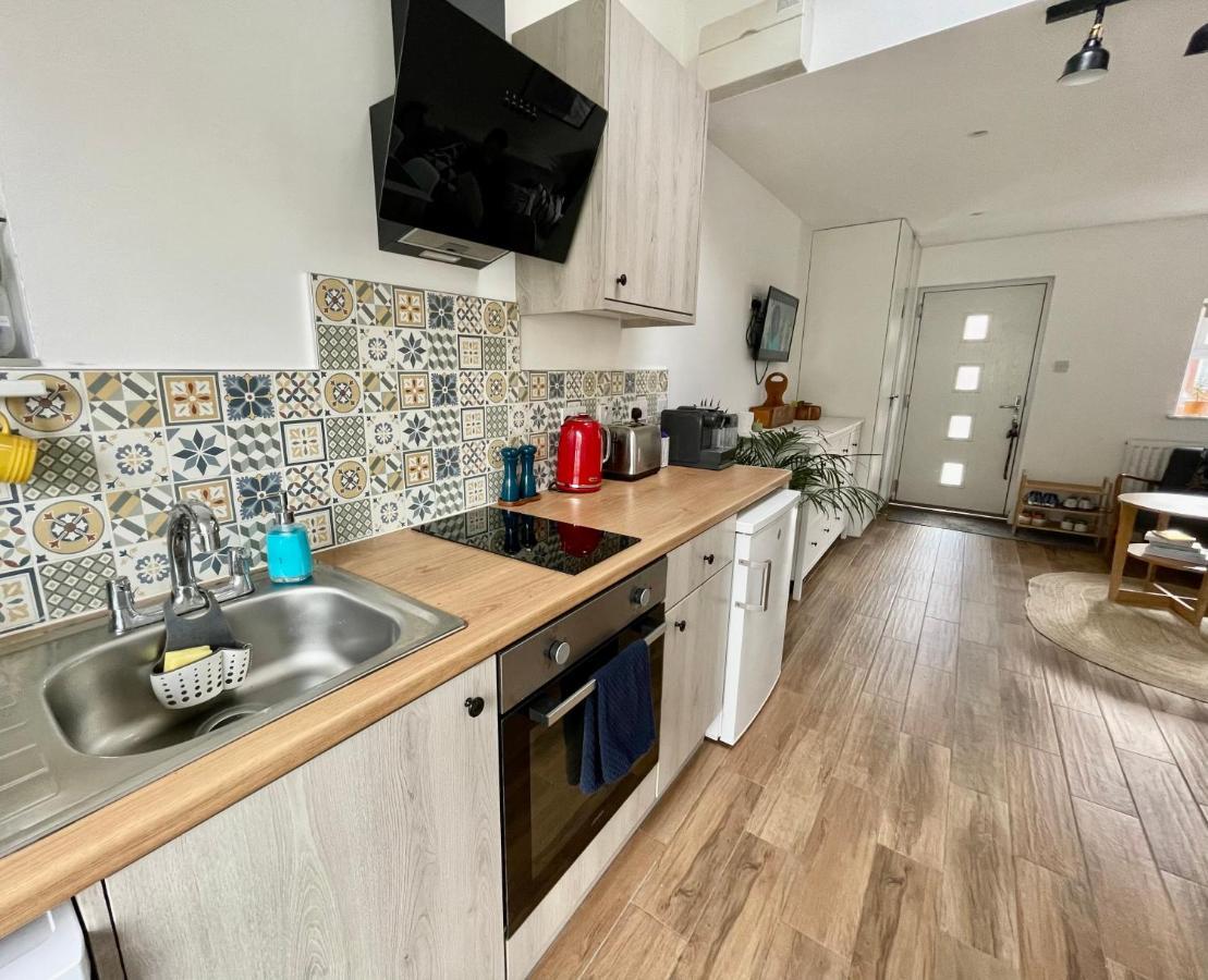 The Corner House - Modern Chesterfield Town Centre Apartments Экстерьер фото